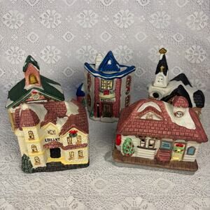 Vintage Main Street 5pc Lighted Porcelain Christmas Village Set w Box